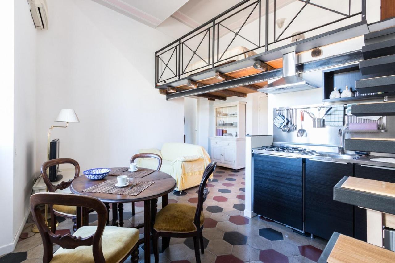 Sunny Apartment Navona Square Рим Экстерьер фото
