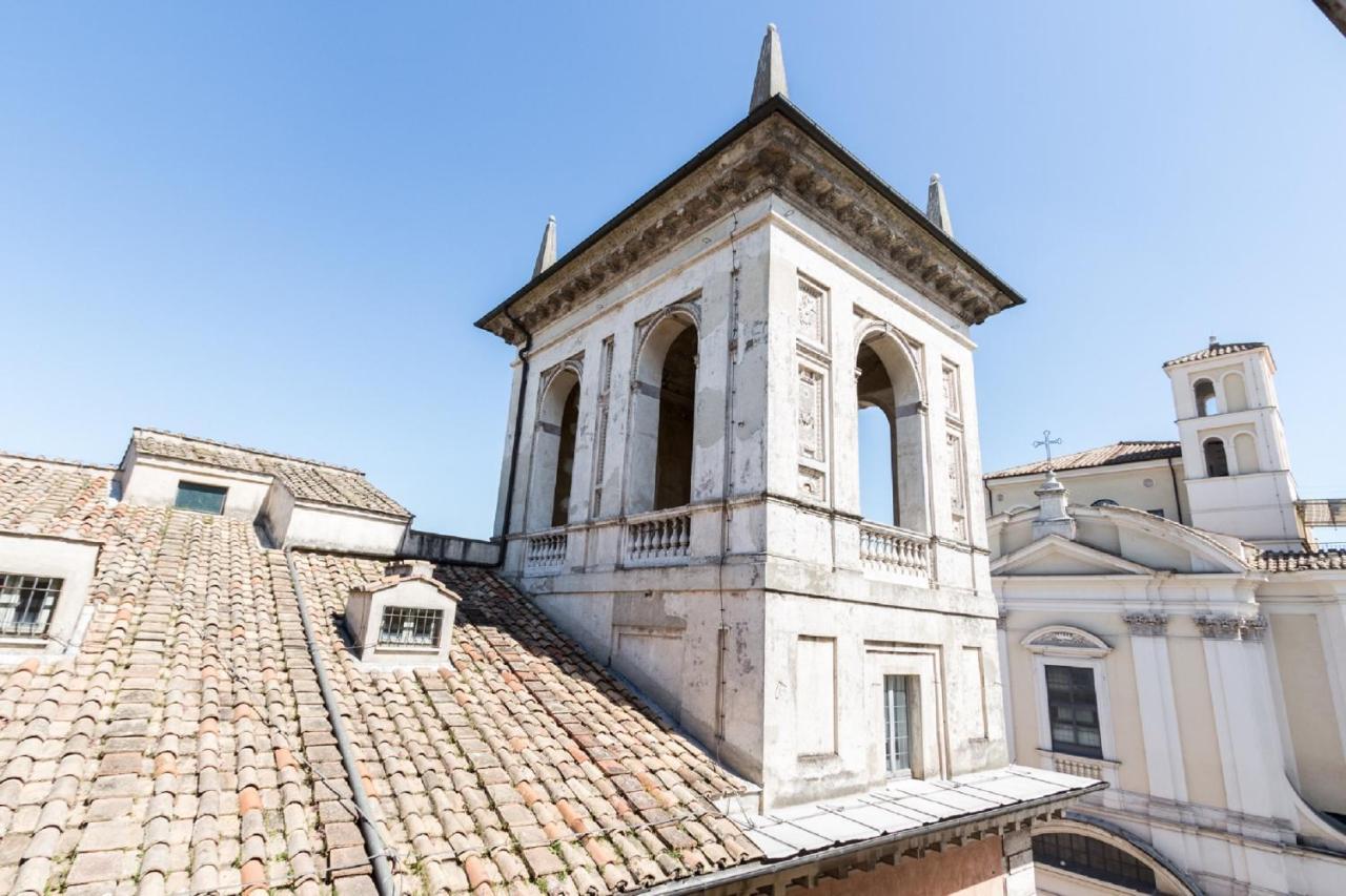 Sunny Apartment Navona Square Рим Экстерьер фото