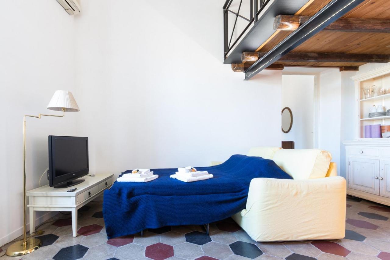 Sunny Apartment Navona Square Рим Экстерьер фото